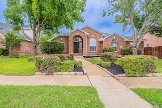 7501 Maplewood Dr, Rowlett, TX 75089