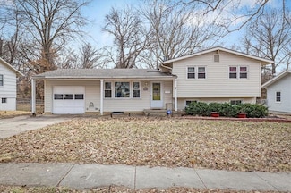4207 NE 50th St, Kansas City, MO 64119