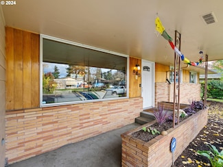 640 NE 199th Ave, Portland, OR 97230