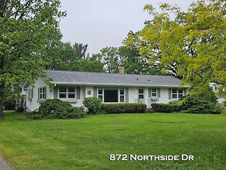 872 Northside Dr, Platteville, WI 53818