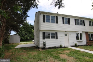 490 W Duck Creek Rd, Clayton, DE 19938