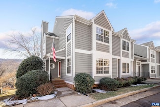 431 Maple View Ct, Charlottesville, VA 22902