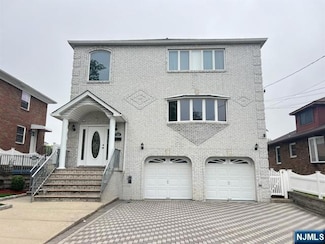 110 Summit Ave Unit 1, Lyndhurst, NJ 07071