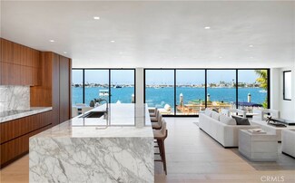 38 Linda Isle, Newport Beach, CA 92660
