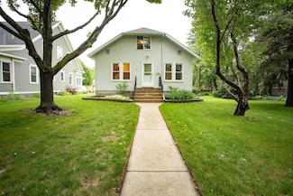 1007 Douglas St, Alexandria, MN 56308