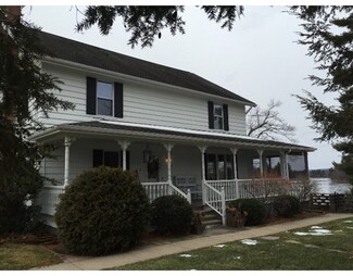 17 Belanger Rd, Southampton, MA 01073