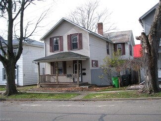34 S Crawford St, Millersburg, OH 44654