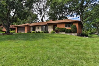 12209 Blackhall Dr, Saint Louis, MO 63128