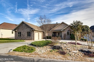 206 Chogi Ln, Loudon, TN 37774