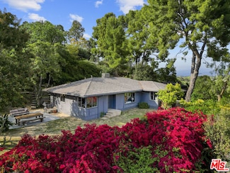 12194 Boughton Place, Los Angeles, CA 91604