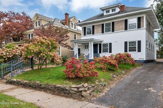 1080 Waverly Place, Schenectady, NY 12308