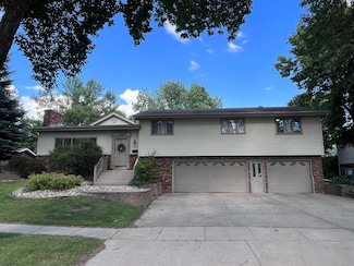 1518 N Jackson St, Aberdeen, SD 57401