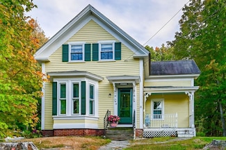 14 S School St, Ashburnham, MA 01430