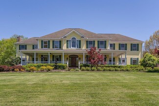 9811 Humphrey Rd, Cincinnati, OH 45242