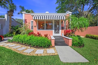 36 Palm Square, Delray Beach, FL 33483