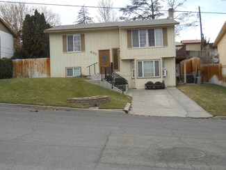 633 San Clemente Ave, Sunnyside, WA 98944