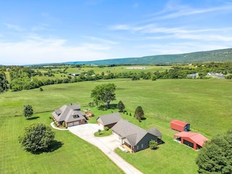 2091 Wesley Chapel Rd, Pikeville, TN 37367