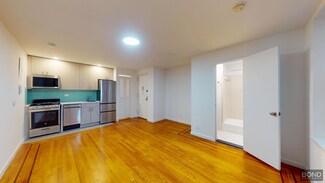 30 Charlton St Unit 2 K, New York, NY 10014