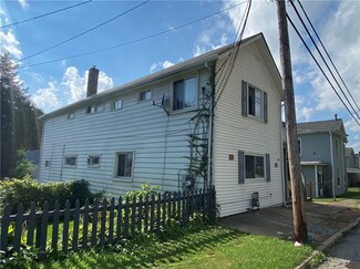 504 Terrace Ave, Apollo, PA 15613
