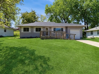 5412 SW 19th St, Des Moines, IA 50315