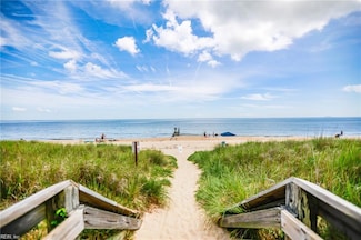1314 Little Bay Ave Unit 12, Norfolk, VA 23503