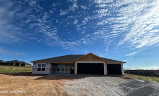 5728 Summerbrook Dr, Jefferson City, MO 65109