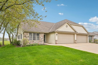 1910 Cedar St, Grafton, WI 53024