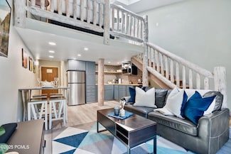 2245 Sidewinder Dr Unit 529, Park City, UT 84060