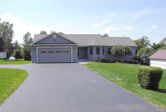 4862 Cambria Rd, Lockport, NY 14094