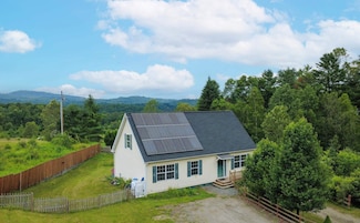 1355 New Boston Rd, Saint Johnsbury, VT 05819