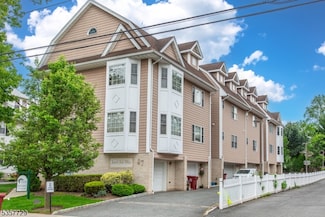 87 Centre St Unit 6, Nutley, NJ 07110