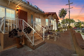 203 N Mesa St, San Pedro, CA 90731