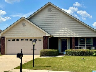 4057 Cambridge Dr, Moody, AL 35004