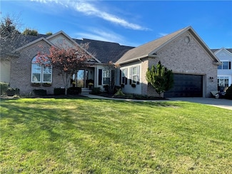 4456 Red Panda Cir NW, Massillon, OH 44646