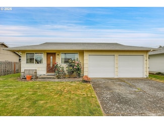 1331 Hampton Way, Woodburn, OR 97071
