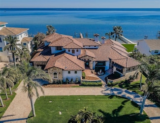 3901 Bayshore Blvd NE, Saint Petersburg, FL 33703