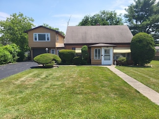 3021 N Prater Ave, Melrose Park, IL 60164