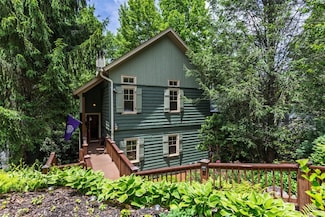 8 Par Path, Cashiers, NC 28717