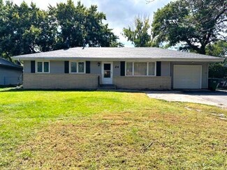 24 103rd Ave NW, Coon Rapids, MN 55448