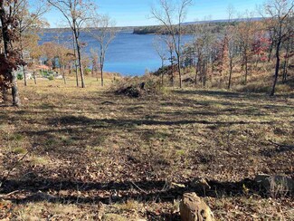 167 Sunrise Cir, Fairfield Bay, AR 72088