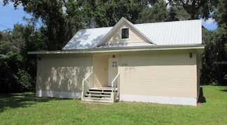 214 W Dade Ave, Bushnell, FL 33513