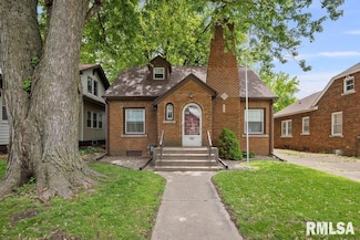 2446 16th Ave, Moline, IL 61265