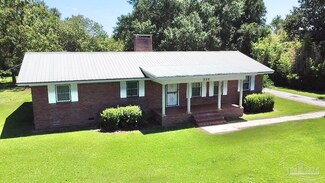 555 S 21st Ave, Atmore, AL 36502