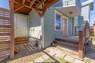 1015 N Palmetto Ave, San Antonio, TX 78202