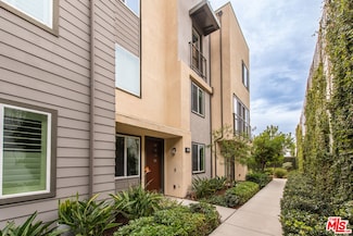 516 E Imperial Ave, El Segundo, CA 90245