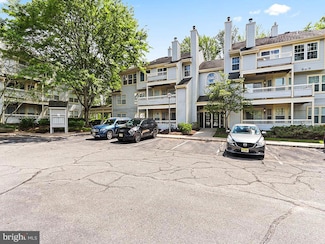 105 Olympic Ct Unit 11, Princeton, NJ 08540