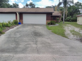 717 Wright Ct, Deland, FL 32720