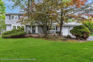 62 Koster Dr, Freehold, NJ 07728