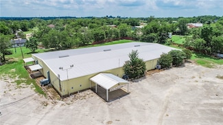 937 Texas 36, Caldwell, TX 77836