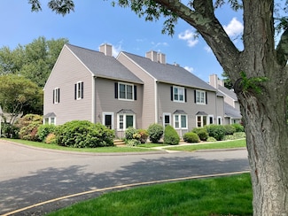 1 Cheltenham Ct Unit 1, Suffield, CT 06078